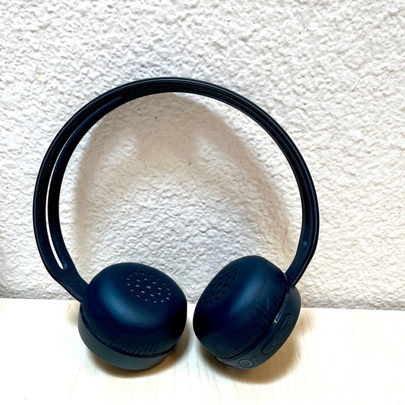 HeadPhones SONY WH-CH400. NIB/New. Black. Wireless Bluetooth. - Picture 13 of 15